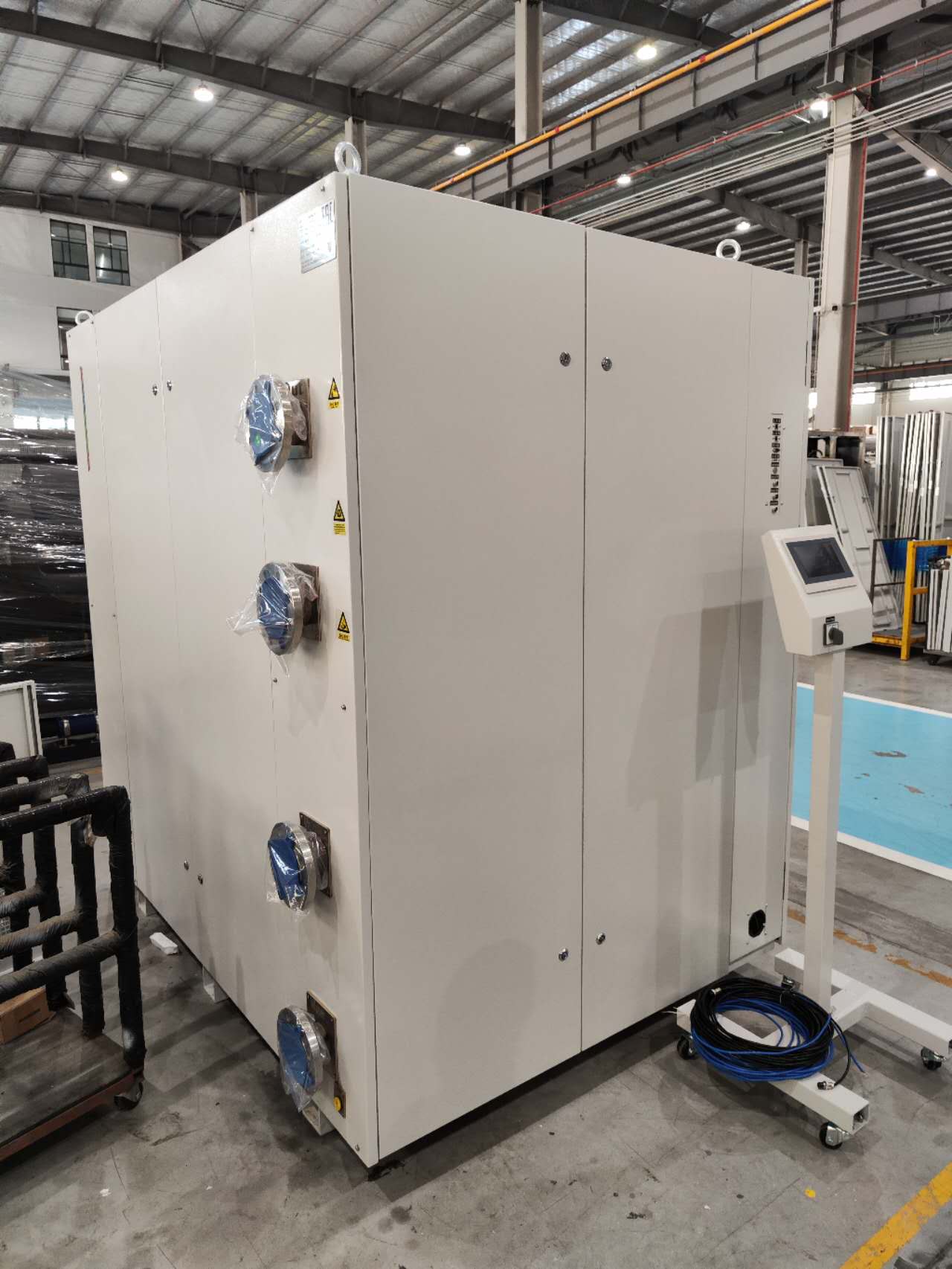 Система термостатирования группы химических реакторов - слайд 3 - фото